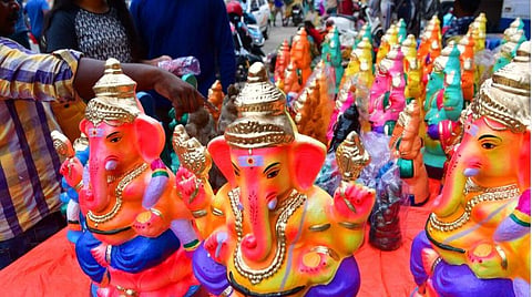 அனைவரது வாழ்விலும் ஆரோக்கியத்தையும், அமைதியையும் அளிக்கட்டும் - ஆளுநர், தலைவர்கள் விநாயகர் சதுர்த்தி வாழ்த்து