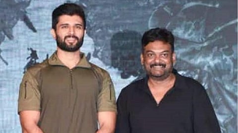 ‘லைகர்’ தோல்வியால் ‘ஜனகணமன’ நிறுத்தம்!