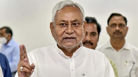நிதிஷ் குமார்.