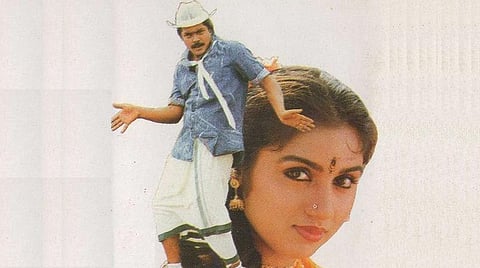 சினிமாபுரம் - 2 |  சின்ன பசங்க நாங்க - சங்கம் வைத்து உள்ளூர் பிரச்சினைகளை பேசிய கிராமத்து இளைஞர்கள்!