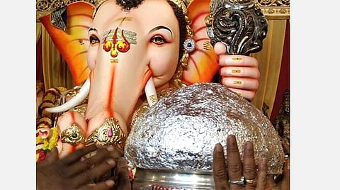 ஹைதராபாத் பாலாப்பூர் - விநாயகர் லட்டு பிரசாதம் ரூ. 24.60 லட்சத்துக்கு ஏலம்