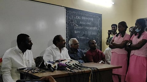 ஆய்வின்போது பீட்டர் அல்போன்ஸ்