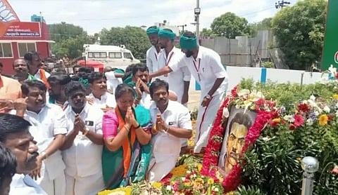 சசிகலா புஷ்பா விவகாரத்தில் பாஜக மாநில நிர்வாகிக்கு மகளிர் ஆணையம் நோட்டீஸ்