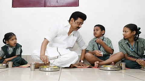 அம்மா உணவகம் இல்லை: சென்னையில் 6 தனி சமையல் கூடங்கள் மூலம் குழந்தைகளுக்கு காலை சிற்றுண்டி