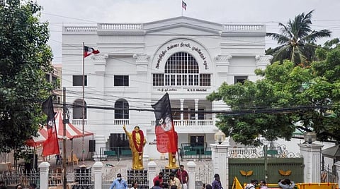 ஜூலை 11-ல் நடந்த மோதல் தொடர்பாக அதிமுக தலைமை அலுவலகத்தில் சிபிசிஐடி மீண்டும் விசாரணை