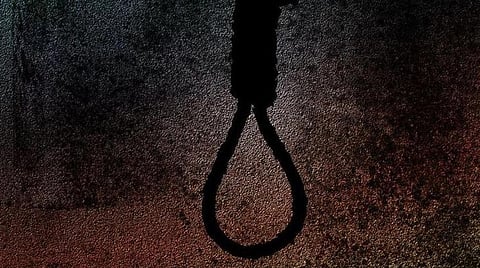எந்தெந்த சூழலில் மரண தண்டனையை குறைக்கலாம்? - நெறிமுறை வகுக்க 5 நீதிபதிகள் அமர்வுக்கு தலைமை நீதிபதி லலித் பரிந்துரை