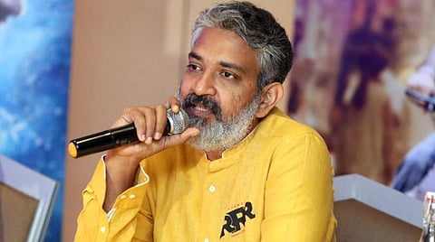 ஹாலிவுட் டேலன்ட் ஏஜென்சியுடன் இயக்குநர் ராஜமௌலி ஒப்பந்தம் 