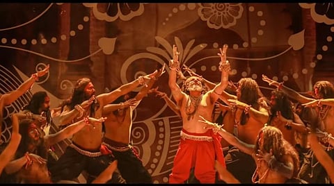 பொன்னியின் செல்வன் பாடல் அனுபவம் 6 | தேவராளன் ஆட்டம் - அரச குடும்பத்தில் பலி கேட்கும் ஆட்டம்