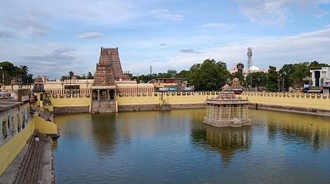 108 வைணவ திவ்ய தேச உலா - 12 | கும்பகோணம் சாரங்கபாணி சுவாமி கோயில்