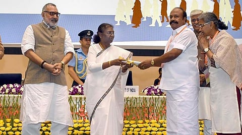 தூய்மை இந்தியா திட்டத்தால் திறந்தவெளியில் மலம் கழிக்கும் பழக்கத்தை கைவிட்ட 60 கோடி பேர் - குடியரசுத் தலைவர் தகவல்