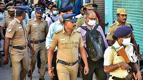 அரியக்குடியில் கோயில், வீடு அருகே பள்ளிவாசல் திறக்க பாஜக, இந்து அமைப்பு எதிர்ப்பு