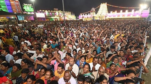 திருப்பதி | ஏழுமலையானுக்கு ரூ.5 கோடி காணிக்கை