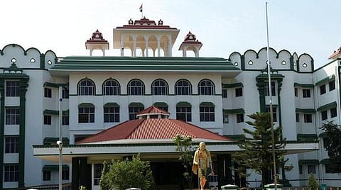 உயர் நீதிமன்றம், மதுரைக் கிளை.