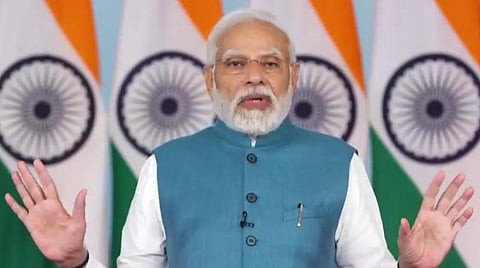 “துப்பாக்கி (அ) பேனாவால் தூண்டப்படும் நக்சல் தீவிரவாதம் வேரறுக்கப்பட வேண்டும்” - பிரதமர் மோடி