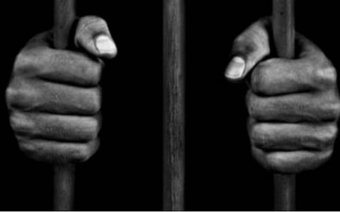சிறுமிக்கு பாலியல் தொல்லை மீனவருக்கு 20 ஆண்டு சிறை