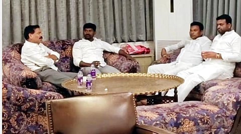 டிஆர்எஸ் எம்எல்ஏக்களை விலைக்கு வாங்க முயன்ற புகார் - கைது செய்யப்பட்ட 3 பேர் விடுவிப்பு