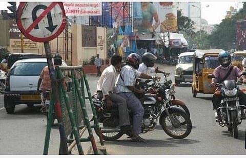 சாலை விதிமுறைகளைக் கடைப்பிடித்தால் அச்சப்படத் தேவையில்லை!
