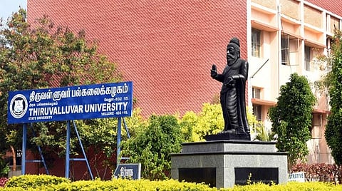 நிதி நெருக்கடி காரணமாக அம்பேத்கர் படிப்புகள் துறையை தற்போது தொடங்க இயலாது - நீதிமன்றத்தில் திருவள்ளுவர் பல்கலை. தகவல்