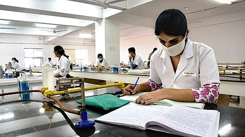 பிரதிநிதித்துவப்படம்