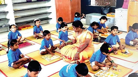 மாண்டிசோரிக் கல்வி: புத்தொளி பரப்பும் சென்னை மாநகராட்சி!