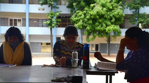 குடிமைப்பணி முதல்நிலைத் தேர்வு | நவ.13-ல் சிறப்பு பயிற்சிக்கான நுழைவு தேர்வு - தலைமைச் செயலர் வெ.இறையன்பு தகவல்