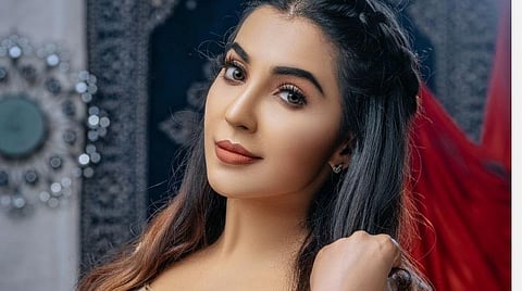 வீட்டில் நடந்த திருட்டு குறித்து அவதூறு பரப்பினால் நடவடிக்கை: நடிகை பார்வதி நாயர்