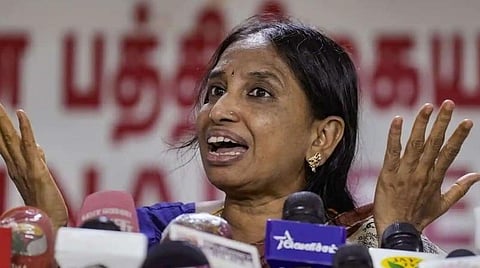 சென்னையில் நேற்று செய்தி யாளர்களிடம் பேசிய நளினி.படம்: பு.க.பிரவீன்