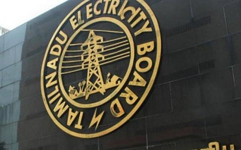 தமிழகத்தில் தினசரி மின்தேவை சராசரியாக 2,000 மெகாவாட் குறைந்தது