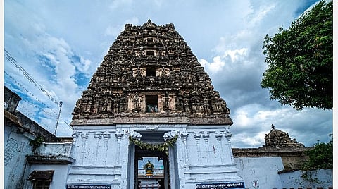 108 வைணவ திவ்ய தேச உலா - 55 | திருப்பவளவண்ணம் பவளவண்ண பெருமாள் கோயில்