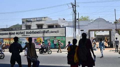 பள்ளி, கல்லூரிகள் நாளை செயல்படும்