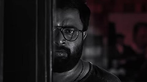 நான் மிருகமாய் மாற Review: சசிகுமார் மட்டும்தான் மிருகமாய் மாறினாரா?