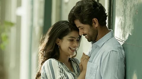 யூகி Review: திகட்டும் திருப்பங்களுடன் த்ரில் அனுபவம் தரும் முயற்சி