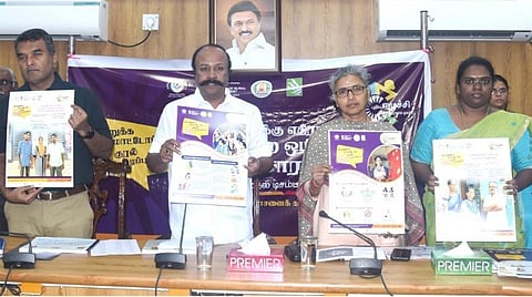 விழிப்புணர்வு சுவரொட்டிகளை வெளியிட்ட அமைச்சர்