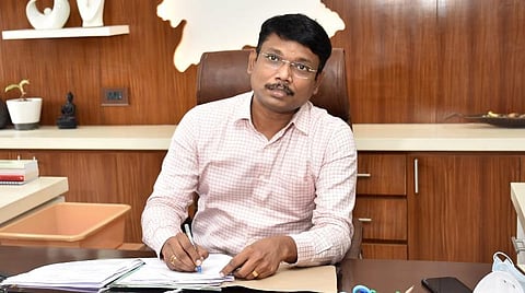 தி. மலை | ‘ஜல் ஜீவன்’ திட்டத்தில் முறைகேடு என வீடியோ வெளியிட்ட இந்திரவனம் இளைஞர் மீது ஆட்சியர் பகிரங்க குற்றச்சாட்டு