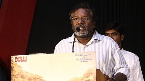 இலங்கை அகதி மாணவர்கள் 153 பேரை படிக்க வைத்துள்ளேன் - நடிகர் கருணாஸ்