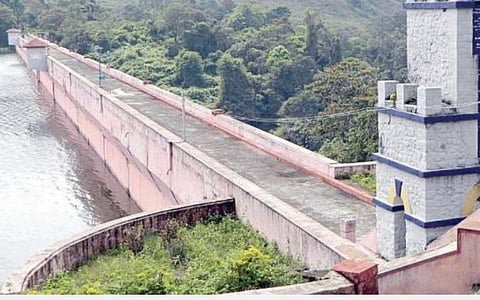 பெரியாறு அணை நீர்மட்டம் 141 அடியை நெருங்கியது