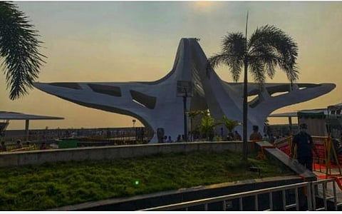 ஜெயலலிதா நினைவிடத்தில் செல்போன்கள் திருட்டு: சைபர் க்ரைம் போலீஸ் துணையுடன் கொள்ளையர்களை பிடிக்க தனிப்படை