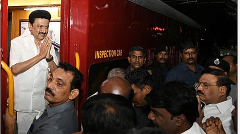 ரூ.2 லட்சம் கட்டணம்; நட்சத்திர விடுதிக்கு நிகரான சொகுசு - முதல்வர் ஸ்டாலின் பயணிக்கும் ‘சலூன் கோச்’