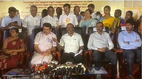 கோவை செய்தியாளர்கள் கூட்டத்தில் மின்துறை அமைச்சர் செந்தில்பாலாஜி, உடன் அமைச்சர் மா.சுப்பிரமணியன்.