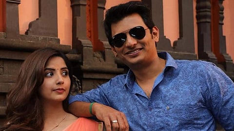வரலாறு முக்கியம் Review: 2கே கிட்ஸ் யுகத்தில் ஒரு ‘பூமர்’ சினிமா 
