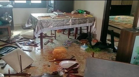 சூறையாடப்பட்ட வைஷாலியின் வீடு