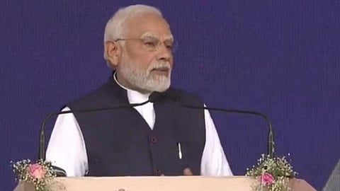 குறுக்கு வழிகளைக் கடைப்பிடிக்கும் அரசியல் கட்சிகள் நாட்டின் எதிரிகள் - பிரதமர் மோடி 