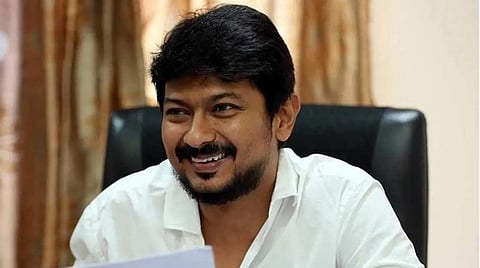 அமைச்சராக உதயநிதி இன்று பதவியேற்பு: ஆளுநர் மாளிகையில் கோலாகலமான ஏற்பாடுகள்