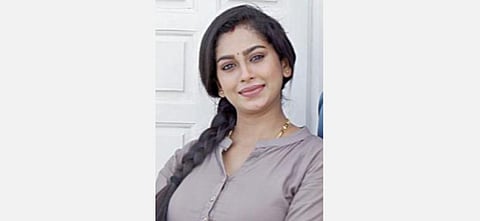 சின்னத்திரை கலைஞர்கள் உருவாக்கிய பரிவர்த்தனை
