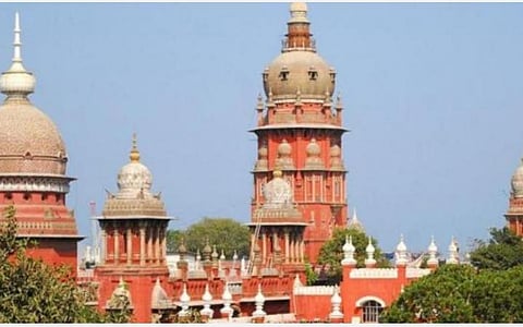 இடைநீக்கத்தை எதிர்த்து கூடுதல் டிஜிபி தொடர்ந்த வழக்கை 3 மாதங்களுக்குள் விசாரித்து முடிக்க மத்திய நிர்வாக தீர்ப்பாயத்துக்கு உத்தரவு