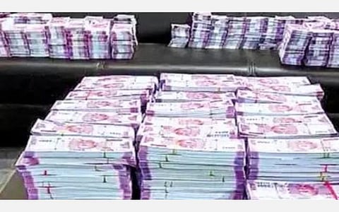 கட்டுக் கட்டாக கள்ள நோட்டுகள்: சங்கரன்கோவில் போலீஸார் ஈரோட்டில் விசாரணை