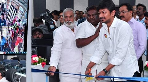 அரசு பேருந்துகளில் கண்காணிப்பு கேமராக்கள்; ஒருங்கிணைந்த கட்டுப்பாட்டு மையம்: அமைச்சர் உதயநிதி திறந்து வைத்தார்