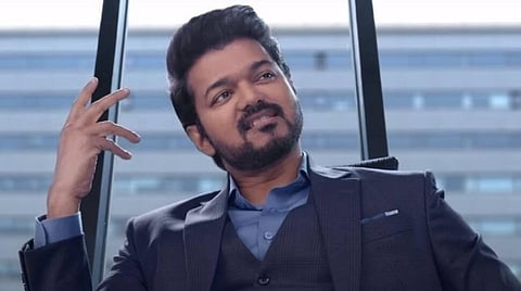 வாரிசு Review: பாட்டு, டான்ஸ், ஃபைட், சென்டிமென்ட் எல்லாம் இருக்கு. ஆனால்..?