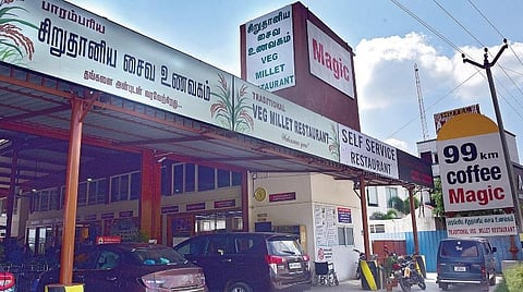 சிறு தானிய உணவு குறித்து விழிப்புணர்வு ஏற்படுத்தி வருகிறேன் - ‘99 கி.மீ. காபி மேஜிக்’ உணவக உரிமையாளர் பெருமிதம்