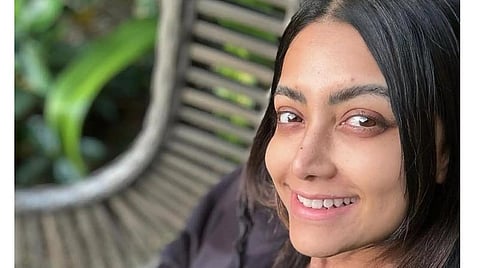 சரும நோய் பாதிப்பு: நிறத்தை இழக்கும் மம்தா
